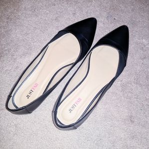 Women's Black Flats Size 9